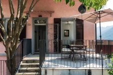 Villetta a Argegno - Villa Kamil