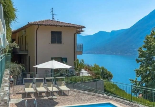 Ferienwohnung in Argegno - Lussuoso appartamento in Argegno