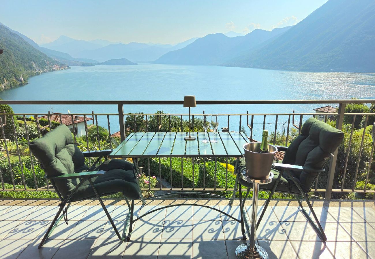 Apartment in Argegno - The View - Argegno