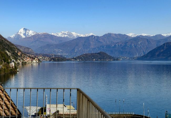 Appartement à Argegno - Window on Lake Como